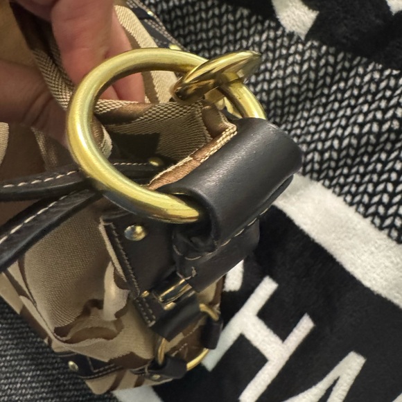 Coach Brown Signature Canvas Bag - Picture 3 of 13